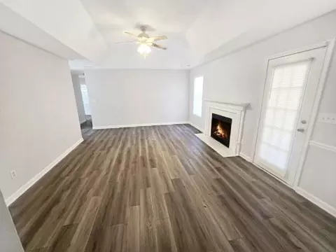 800 Mills Dr, Covington, GA 30016 photo 2