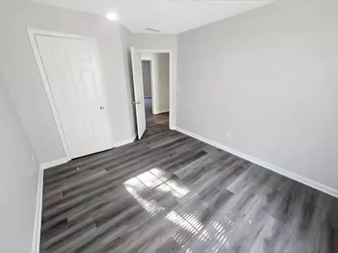800 Mills Dr, Covington, GA 30016 photo 9