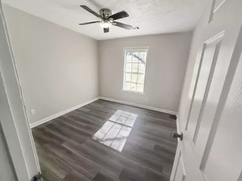 800 Mills Dr, Covington, GA 30016 photo 7