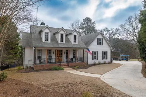 4329 Willis St, Acworth, GA 30101