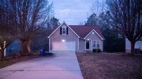 6860 John Clark Dr, Douglasville, GA 30134