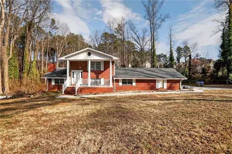 4444 Casco Ln NW, Lilburn, GA 30047
