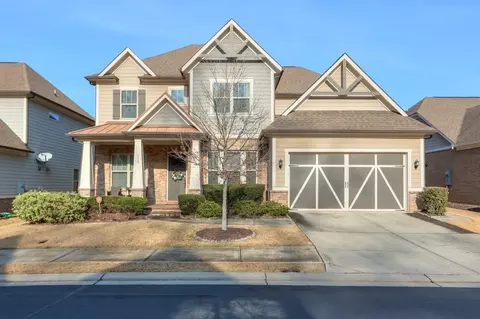 113 Austin Dr, Atlanta, GA 30328
