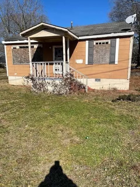 227 Atha St, Monroe, GA 30655