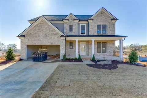 225 Smokey Rd, Buford, GA 30518