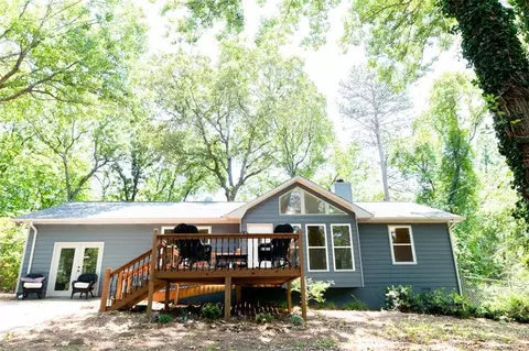 19 Mountain View Ct, Cartersville, GA 30120