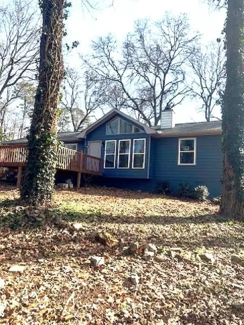 19 Mountain View Ct, Cartersville, GA 30120