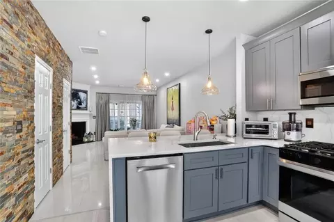 205 Devonshire Dr, Alpharetta, GA 30022