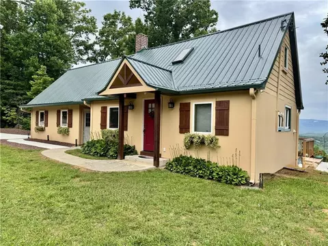 1129 Eagle Ridge Rd, Dawsonville, GA 30534