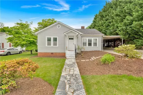 210 Mccanless St, Cartersville, GA 30120