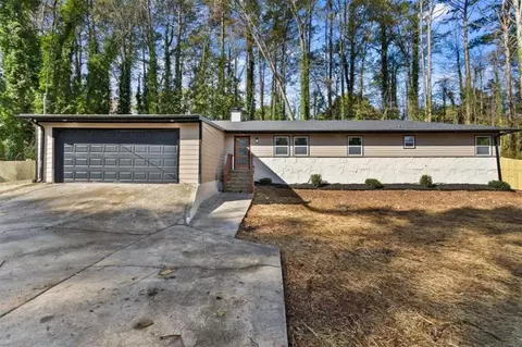 2950 Concord Dr, Decatur, GA 30033