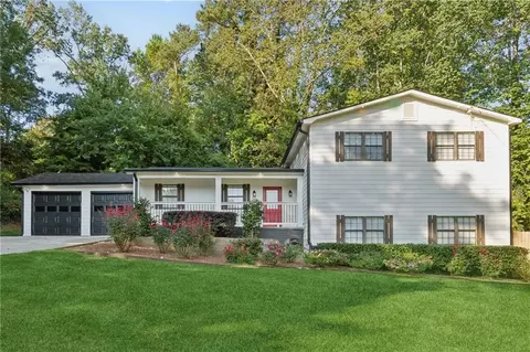 2103 Forest Ct, Snellville, GA 30078