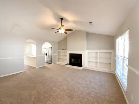 6773 Biscayne Blvd, Rex, GA 30273 photo 3