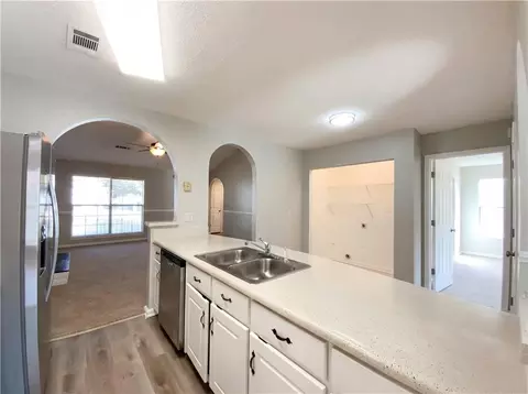 6773 Biscayne Blvd, Rex, GA 30273 photo 10