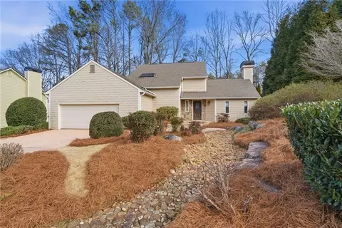 4492 Windsor Oaks Dr, Marietta, GA 30066