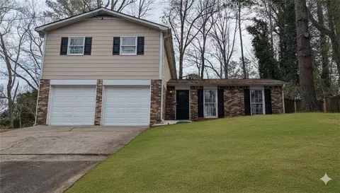 2954 Tatrice Ln, Lawrenceville, GA 30044