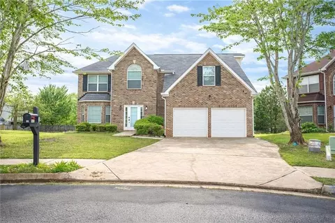 1412 Shelnutt Ct, Hampton, GA 30228
