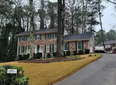 714 Wetherborn Pl, Stone Mountain, GA 30083