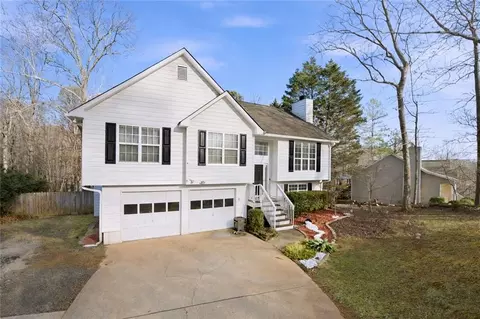 20 Miners Pt SE, Acworth, GA 30102