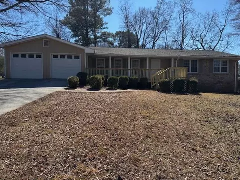 2874 Jordan Woods Dr, Lawrenceville, GA 30044