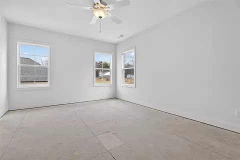 Bedroom - 216 Suwanee Ave, Suwanee, GA 30024 photo 15 of 23
