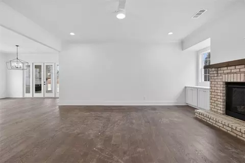 Living - 216 Suwanee Ave, Suwanee, GA 30024 photo 3 of 6