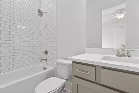 Bath - 216 Suwanee Ave, Suwanee, GA 30024 photo 2 of 12