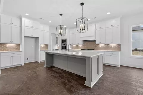 Kitchen - 216 Suwanee Ave, Suwanee, GA 30024 photo 2 of 4