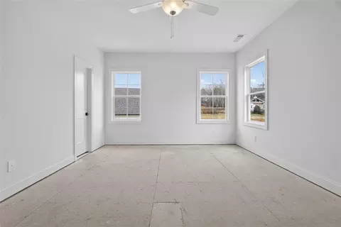 Bedroom - 216 Suwanee Ave, Suwanee, GA 30024 photo 16 of 23
