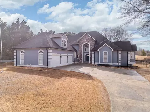 170 Meadow Lakes Blvd, Cedartown, GA 30125