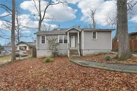 225 Walthall Ave SE, Marietta, GA 30060