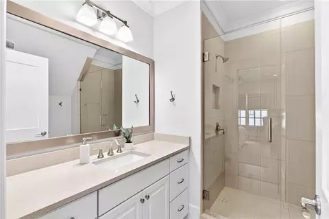 Bath - 688 Crescent River Pass, Suwanee, GA 30024 photo 6 of 7