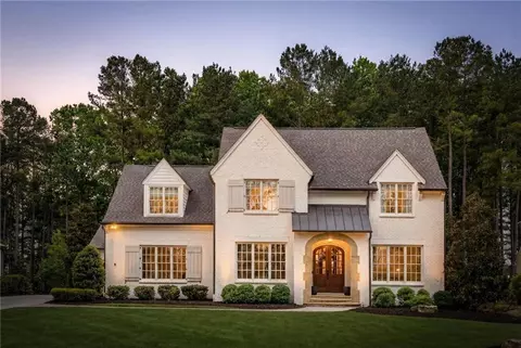 Exterior - 688 Crescent River Pass, Suwanee, GA 30024 photo 3 of 33