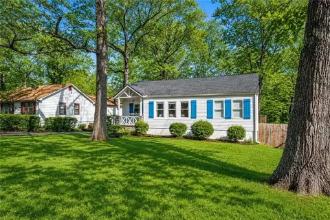 2071 Gober Ave SE, Smyrna, GA 30080