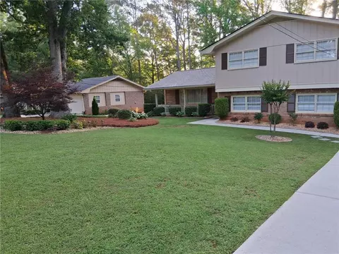 2659 Sterling Acres Dr, Tucker, GA 30084