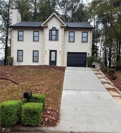5397 Fox Valley Trce, Stone Mountain, GA 30088