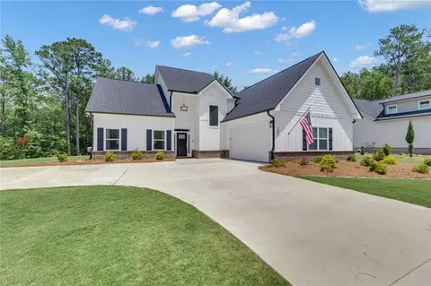 147 Wolf Creek Cv, Lagrange, GA 30240