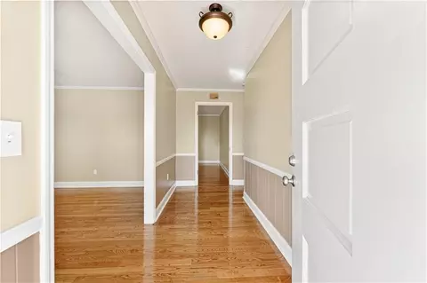 Entry Way - 173 Madison St, Commerce, GA 30529 photo 1 of 2