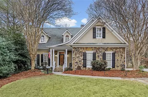 5264 Fleur De Lis Ct, Dunwoody, GA 30360