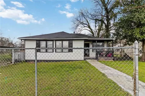 151 N Church St, Buford, GA 30518