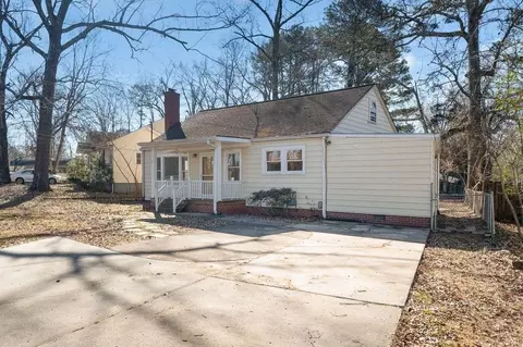 611 Briarwood Cir NW, Rome, GA 30165