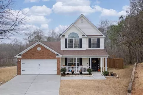 5502 Amelia Ln, Ellenwood, GA 30294