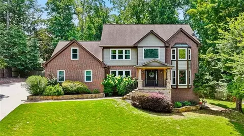 1208 Dunbrooke Ln, Atlanta, GA 30338