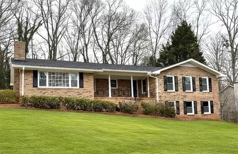 4453 Timber Ridge Dr, Douglasville, GA 30135