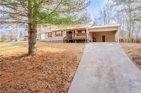 629 W Broadacre Rd NW, Dalton, GA 30721