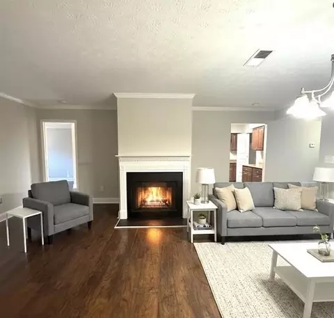403 Bedfort Dr, Duluth, GA 30096