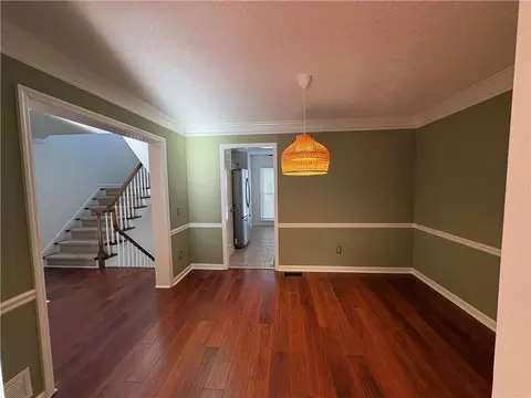 Living - 3883 Meeting St, Duluth, GA 30096 photo 4 of 5