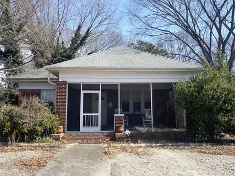 209 Milledge Ave, Monroe, GA 30655