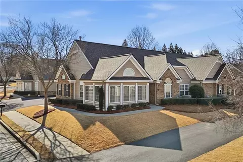 601 Sweet Apple Cir, Alpharetta, GA 30004