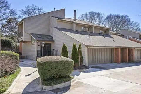 4092 Columns Dr, Marietta, GA 30067
